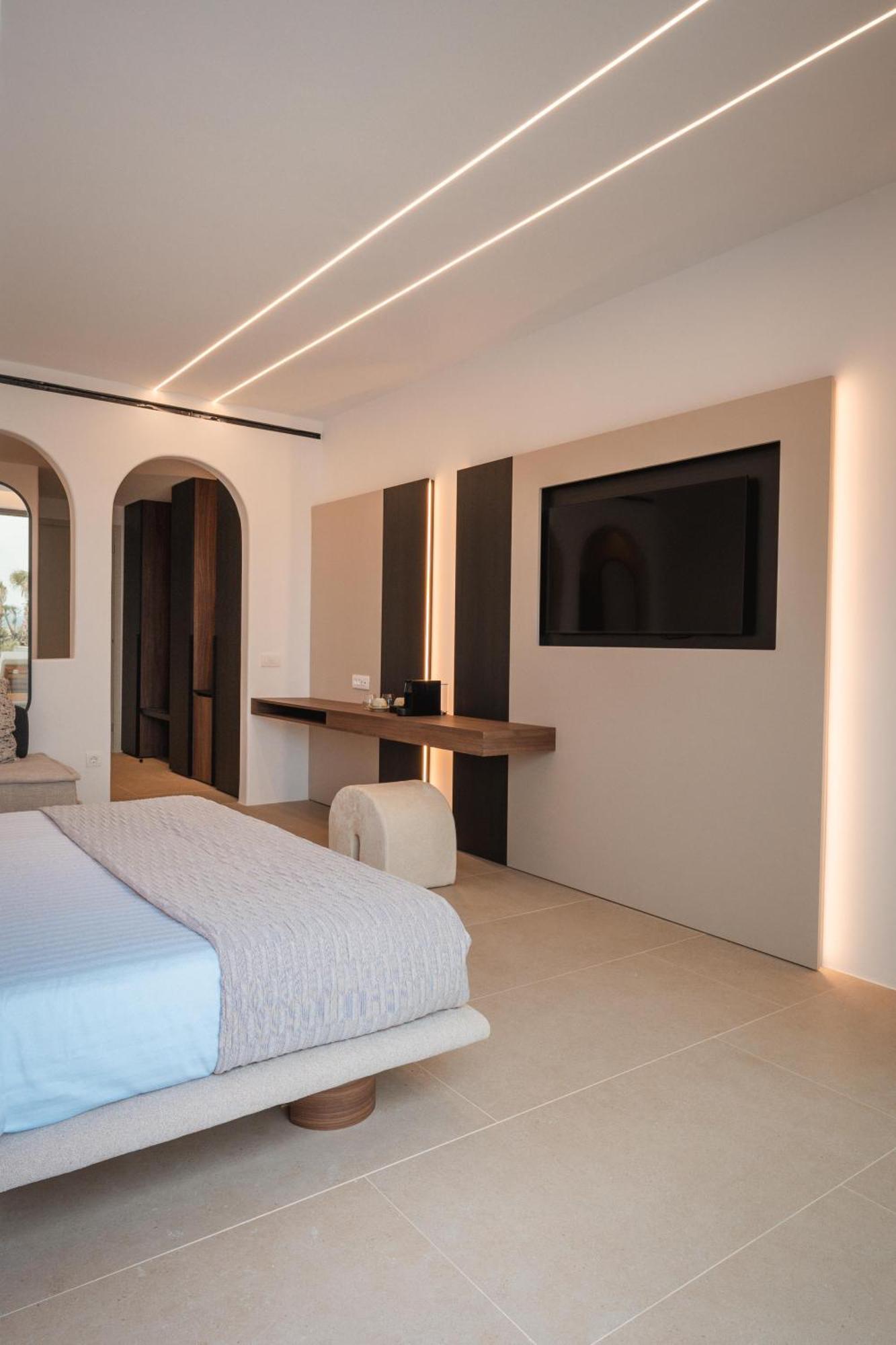Muse Of Mykonos Luxury Suites Mykonos Town Exterior photo