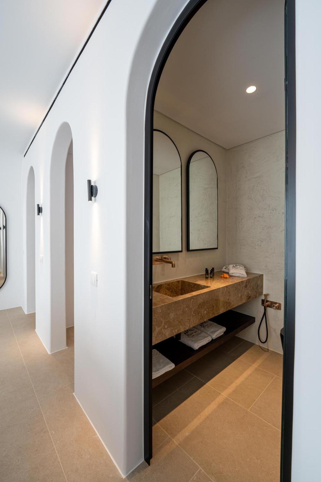Muse Of Mykonos Luxury Suites Mykonos Town Exterior photo